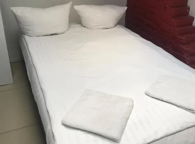 Hoza And Hostel Warszawa